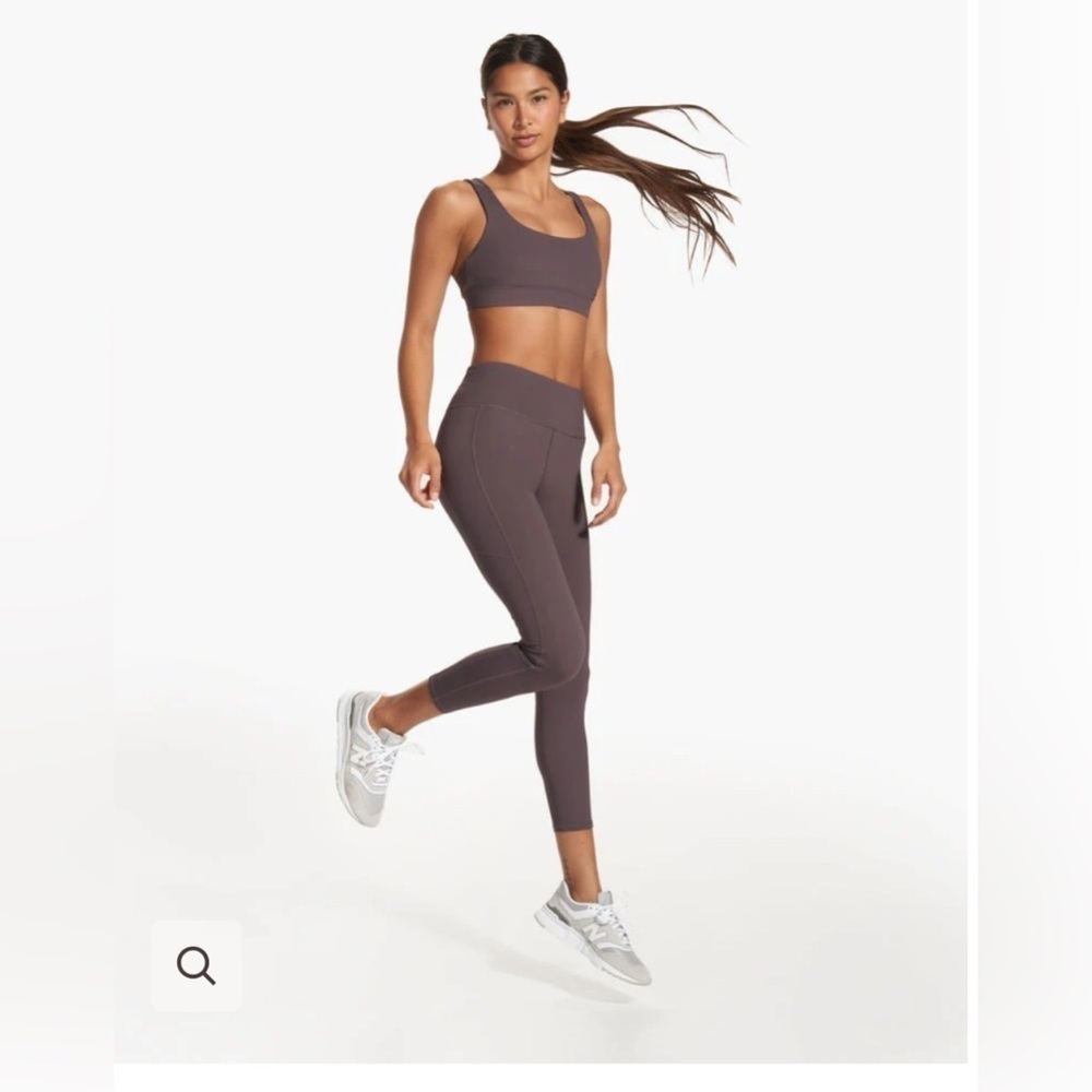 Vuori Stride Leggings size Large